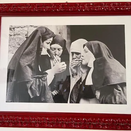 Luciano Monti شقة *