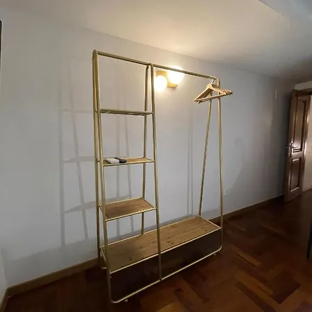 Luciano Monti شقة روما