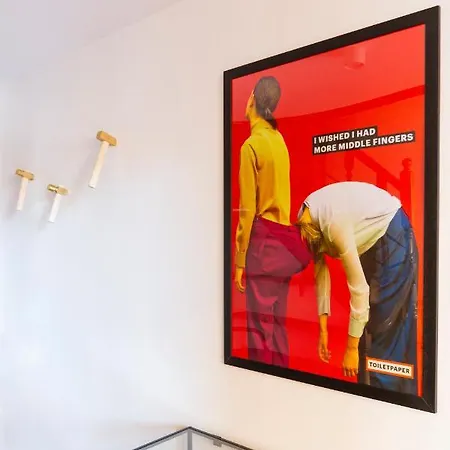 Luciano Monti شقة *